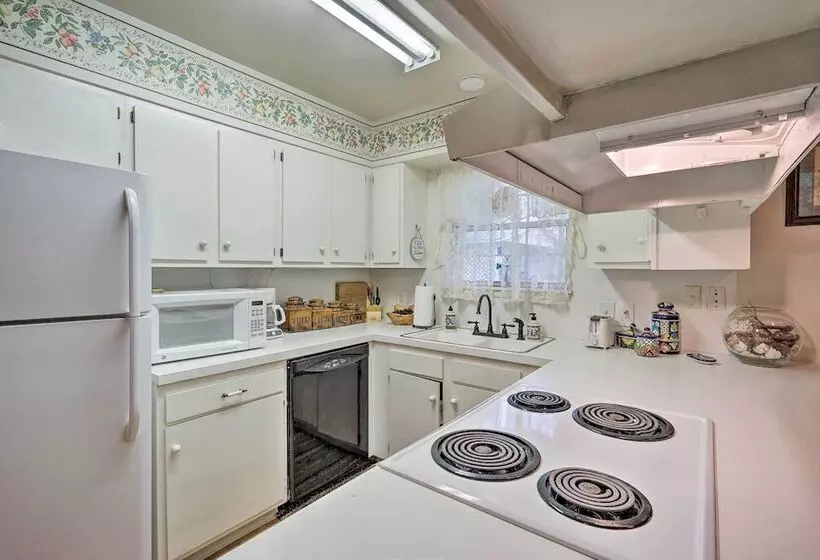 Riverfront Martindale House W/ 2 Covered Decks