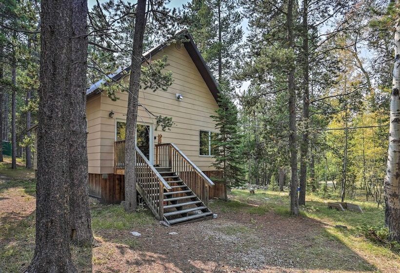 Secluded Casper Mtn Cabin: Fire Pit, 12 Mi To Town
