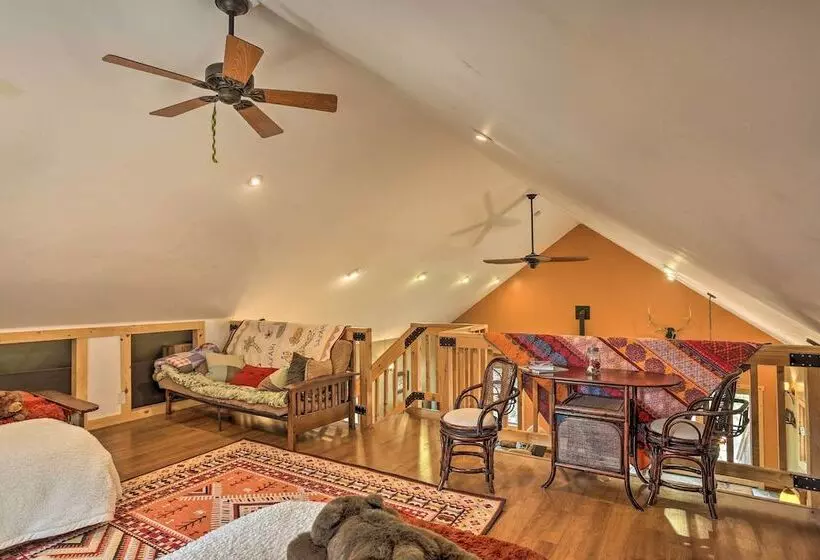 Secluded Casper Mtn Cabin: Fire Pit, 12 Mi To Town