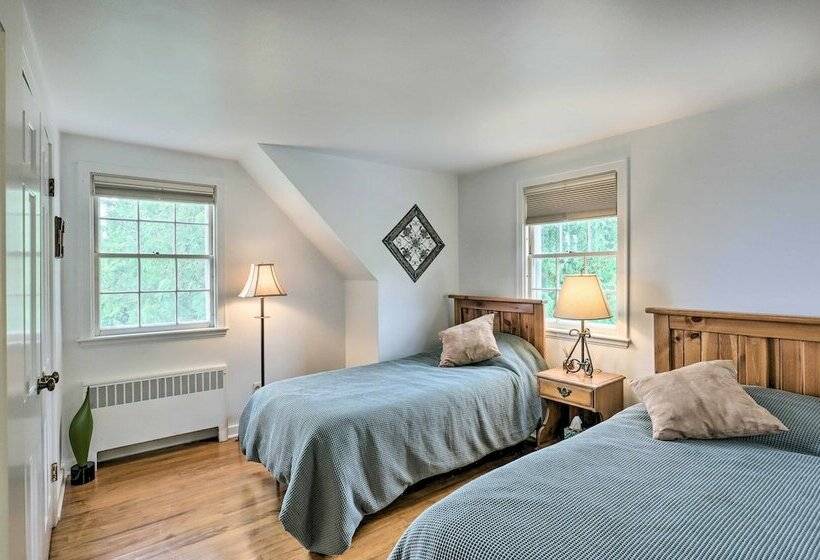 Sheboygan Home W/ Views Of Lake & Lighthouse!