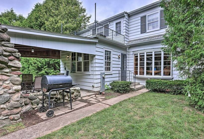 Sheboygan Home W/ Views Of Lake & Lighthouse!