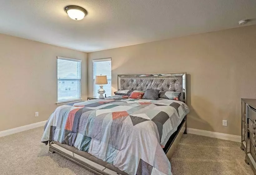 Texas Home W/ Patio & Grill ~ 16 Mi To Austin