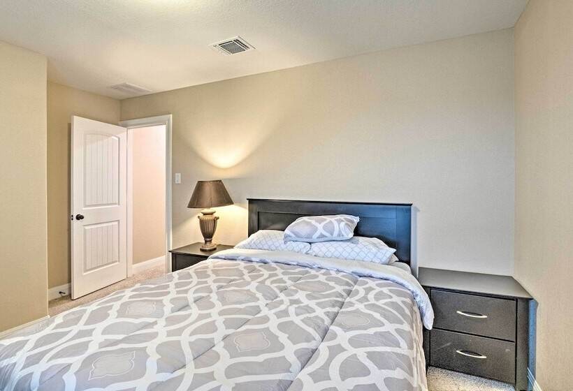 Texas Home W/ Patio & Grill ~ 16 Mi To Austin