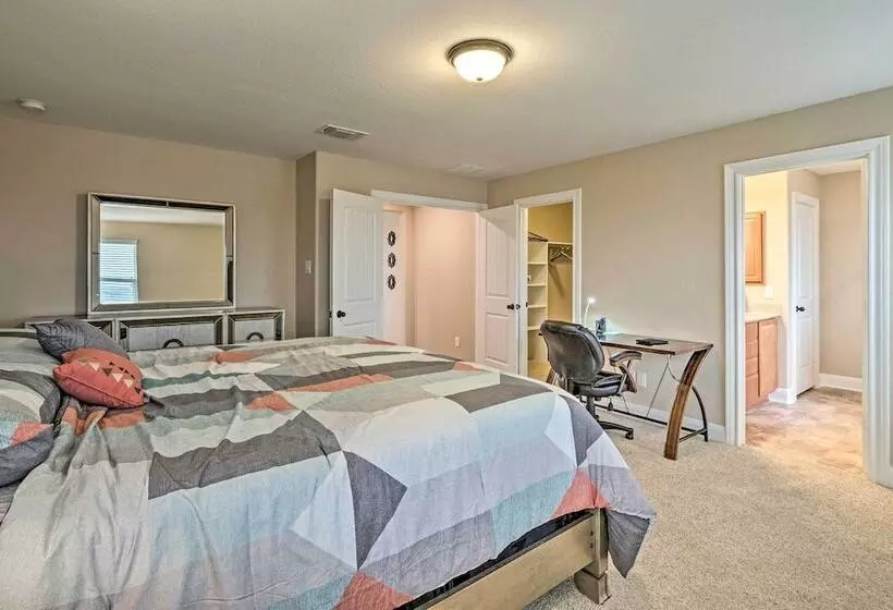 Texas Home W/ Patio & Grill ~ 16 Mi To Austin