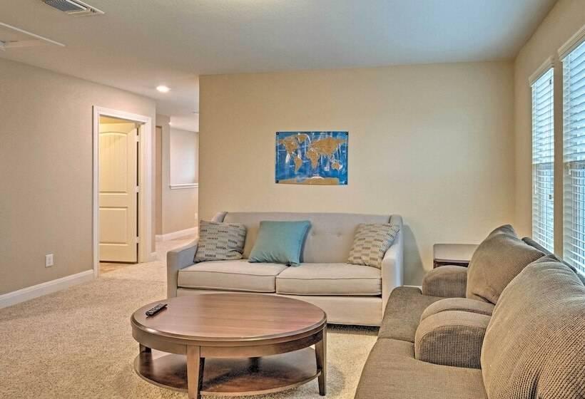 Texas Home W/ Patio & Grill ~ 16 Mi To Austin