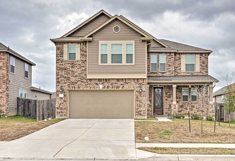 Texas Home W/ Patio & Grill ~ 16 Mi To Austin