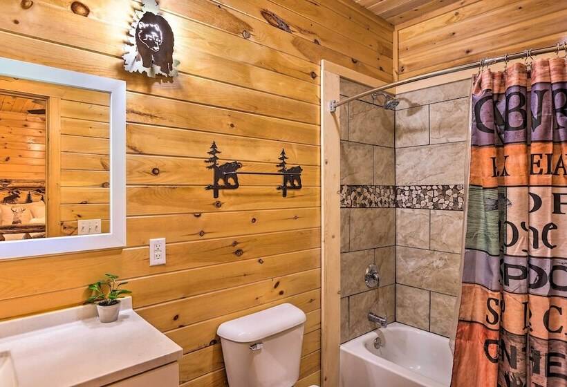 Sun Dappled Cadillac Gem W/ Kayaks & Grill!