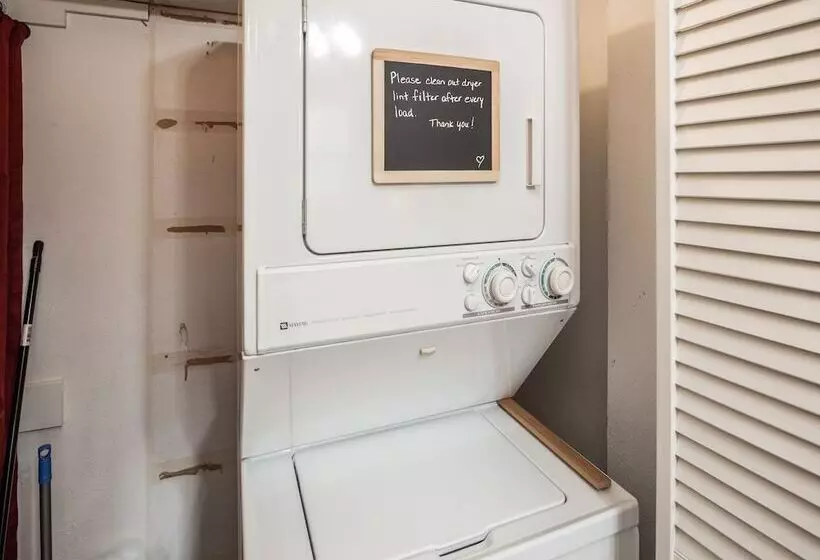 The Elk Meadow Cozy Cabin