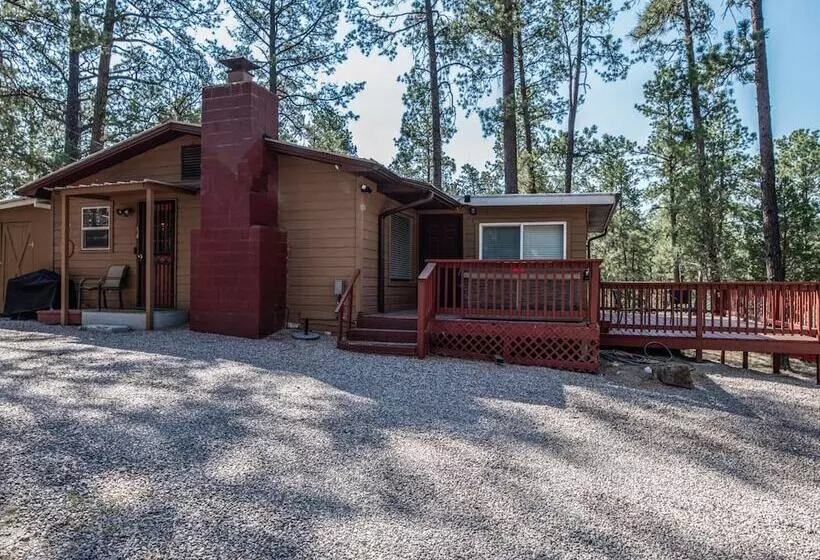The Elk Meadow Cozy Cabin