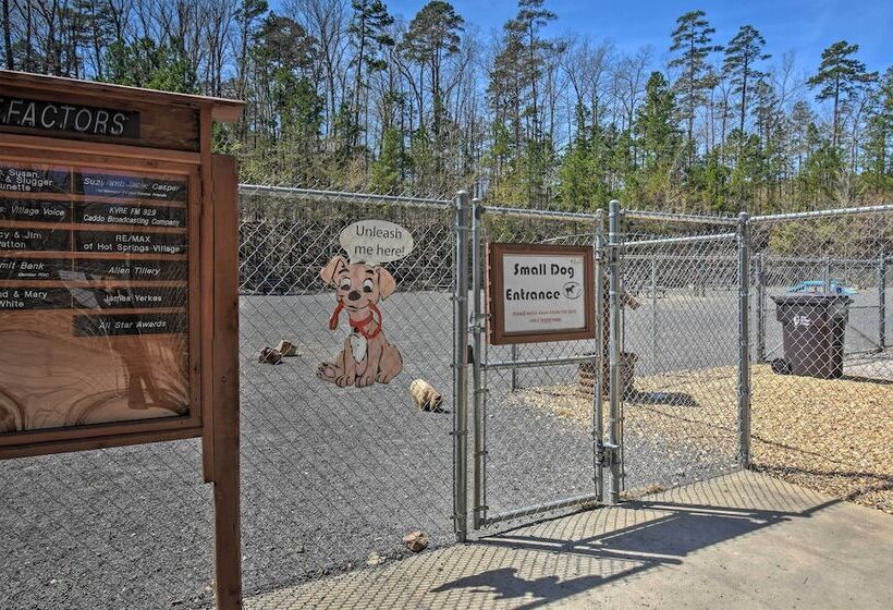 Fire Pit & Grill: Tranquil Retreat In Hot Springs