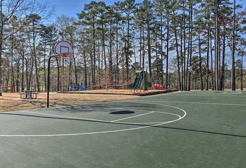 Fire Pit & Grill: Tranquil Retreat In Hot Springs