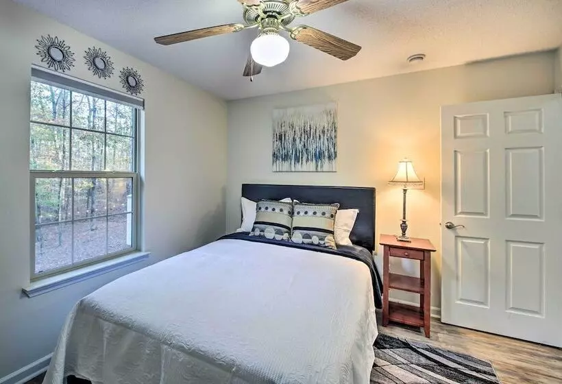 Fire Pit & Grill: Tranquil Retreat In Hot Springs