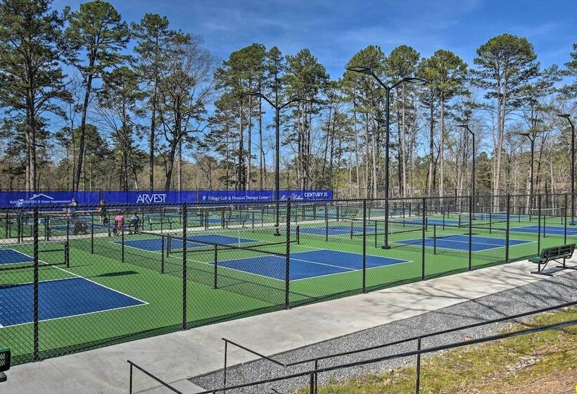 Fire Pit & Grill: Tranquil Retreat In Hot Springs