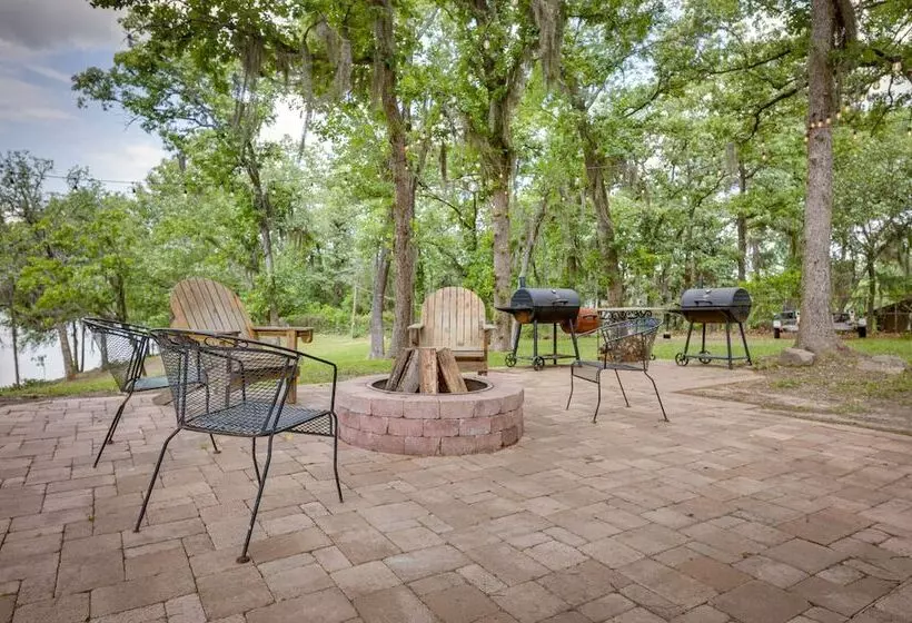 Waterfront Huntsville Home W/ Private Dock & Spa