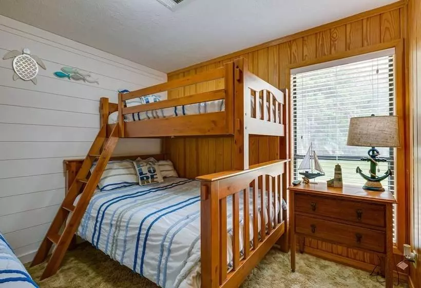 Waterfront Huntsville Home W/ Private Dock & Spa