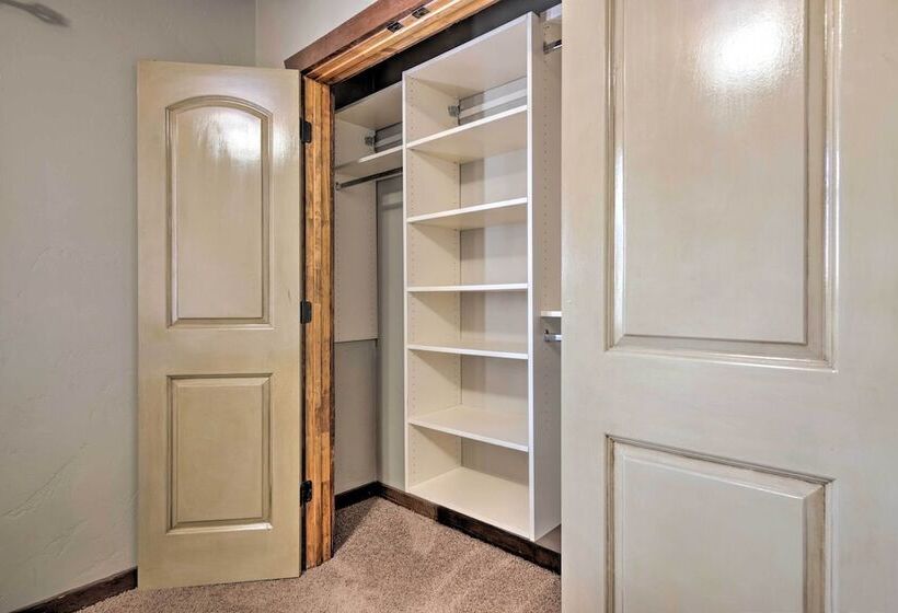 Well Appointed Sterling Casita With Full Kitchen!