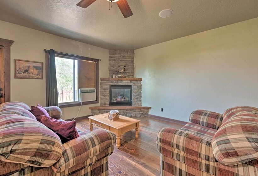 Well Appointed Sterling Casita With Full Kitchen!