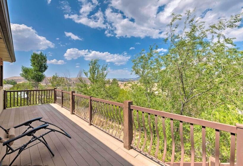 Well Appointed Sterling Casita With Full Kitchen!