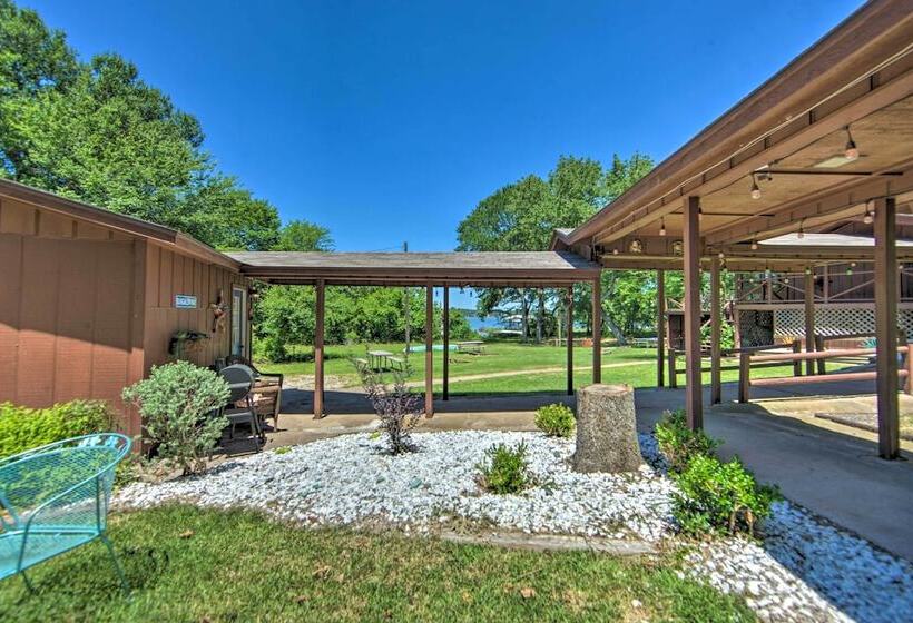 1 Acre Rustic Lake Resort W/ Outdoor Entertainment