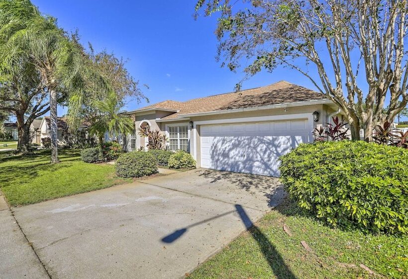 Bright Titusville Retreat W/ Lanai Wfh Friendly!