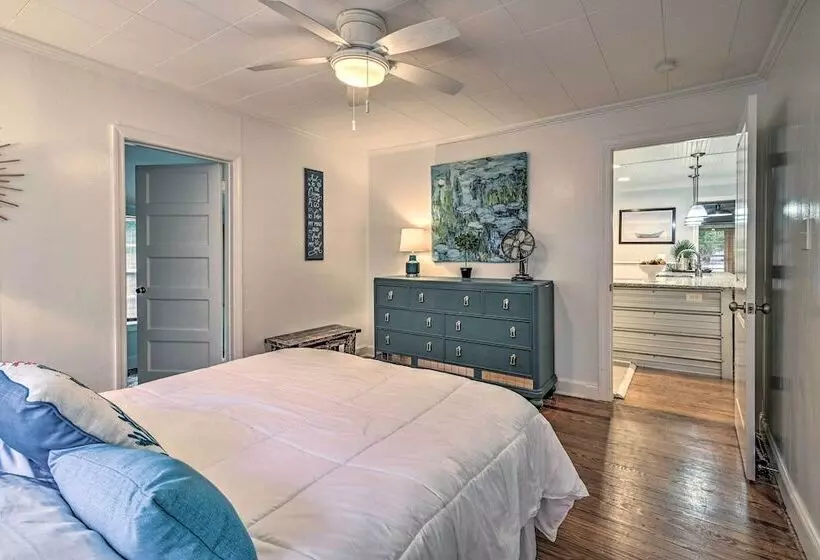 Bright & Sunny Home ~ 14 Mi To Myrtle Beach!