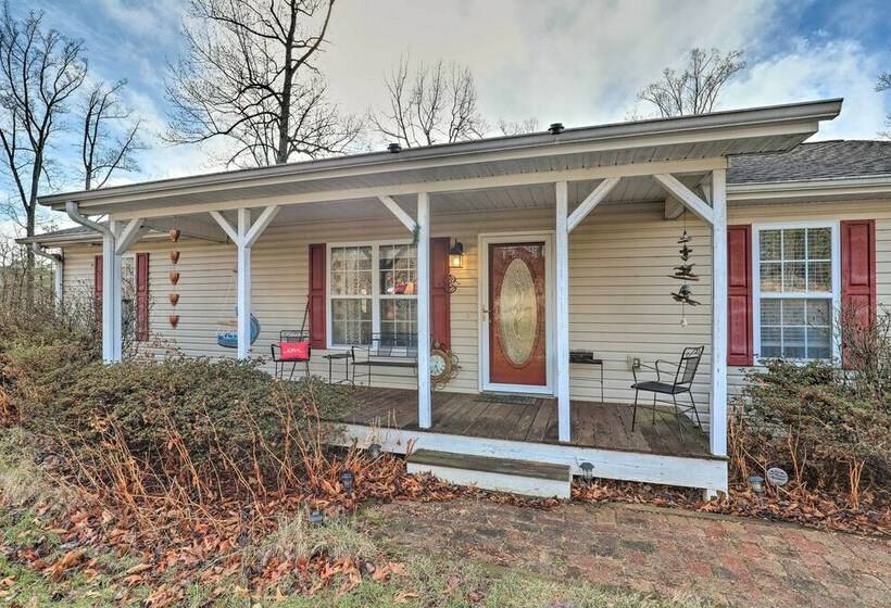 Charming Asheville Home, 8 Mi To Downtown!