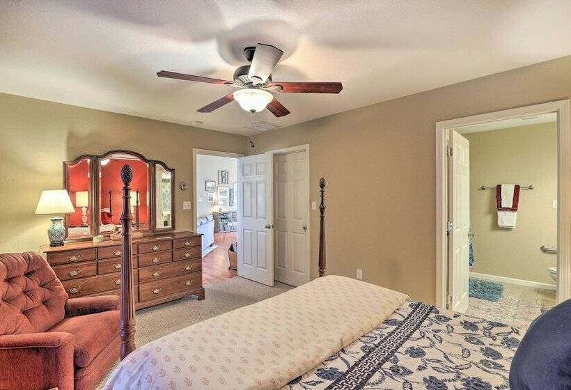 Charming Asheville Home, 8 Mi To Downtown!