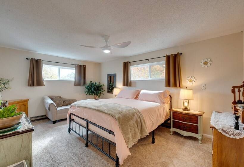 Game Room & Patio: Charming Jackson Retreat!