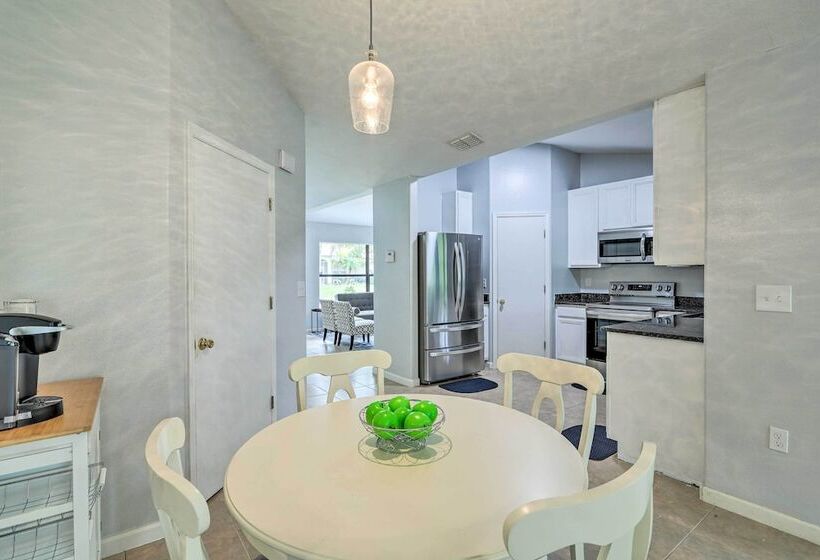 Charming Palm Bay Retreat W/ Spacious Yard!
