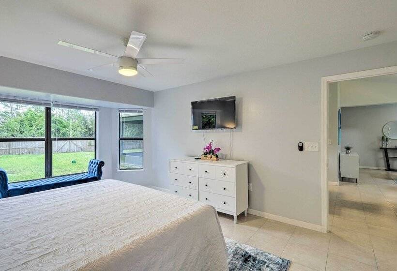 Charming Palm Bay Retreat W/ Spacious Yard!