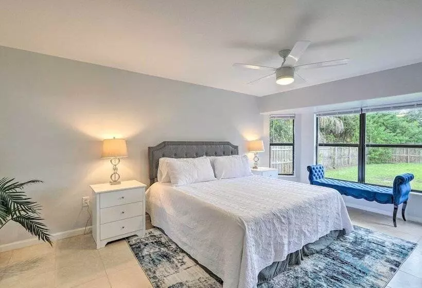 Charming Palm Bay Retreat W/ Spacious Yard!