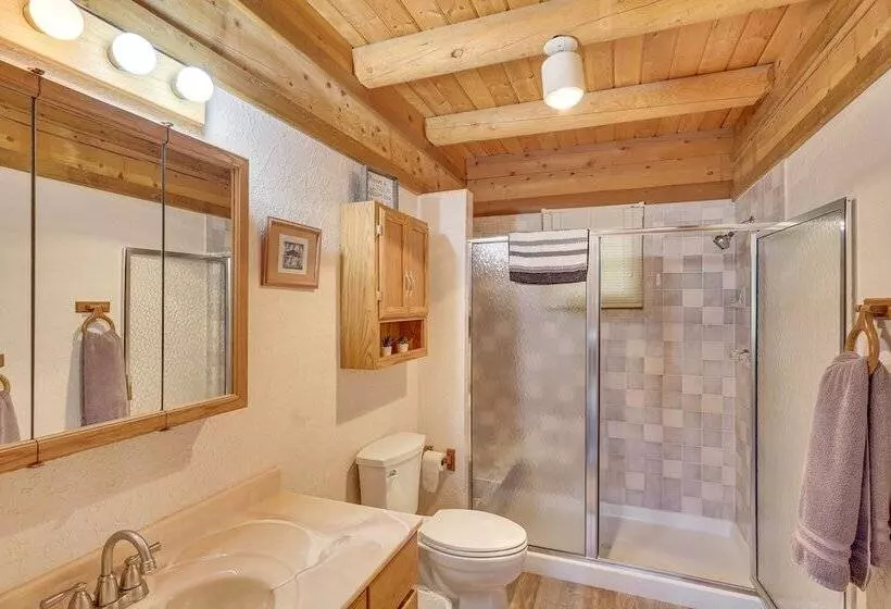 Cottonwood Cabin W/ Private On Site Fly Fishing!