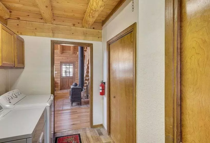 Cottonwood Cabin W/ Private On Site Fly Fishing!