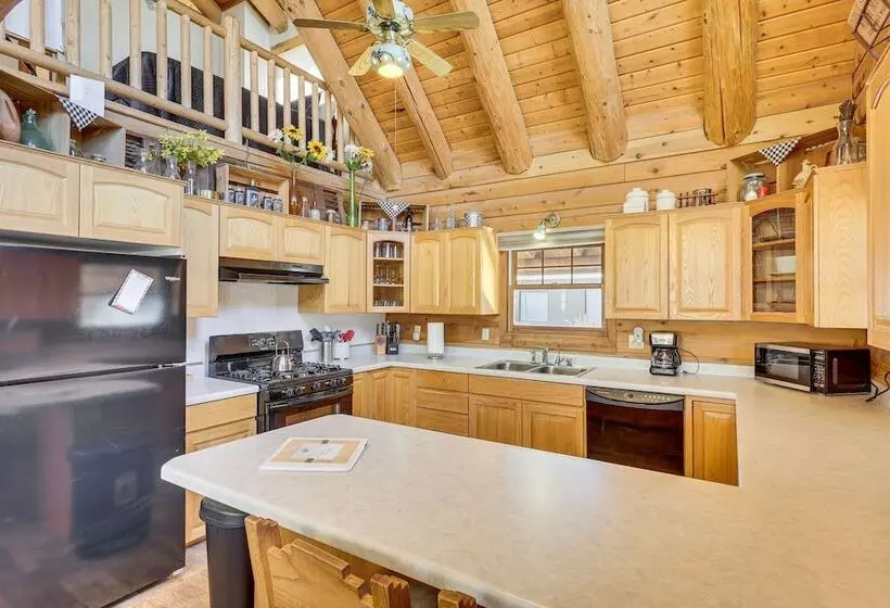 Cottonwood Cabin W/ Private On Site Fly Fishing!