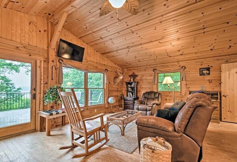 Cozy Amish Country Cabin On Shipshewana Lake!