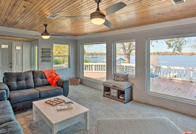 Dock & Fire Pit: Lakefront Cedar Creek Home!