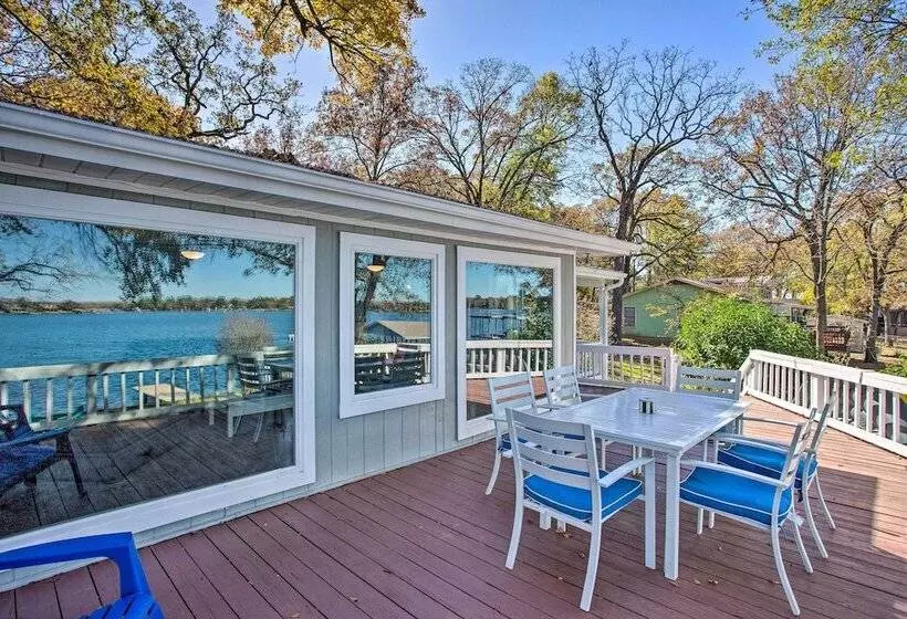 Dock & Fire Pit: Lakefront Cedar Creek Home!