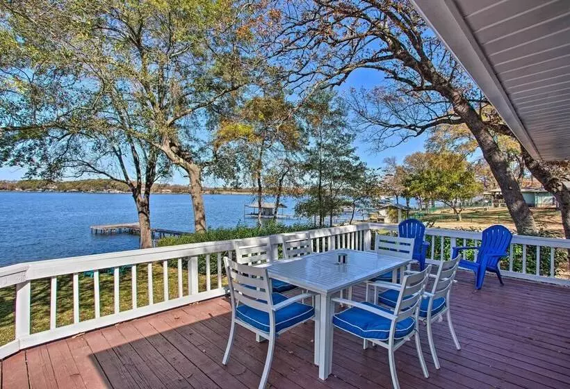 Dock & Fire Pit: Lakefront Cedar Creek Home!