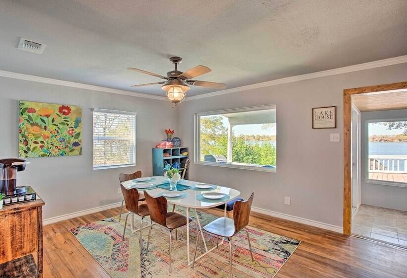 Dock & Fire Pit: Lakefront Cedar Creek Home!