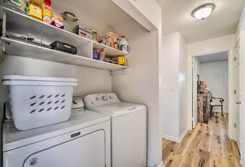 Dog Friendly Home, 10 Mi To Downtown Ocala