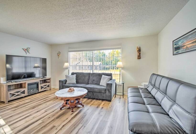 Dog Friendly Home, 10 Mi To Downtown Ocala