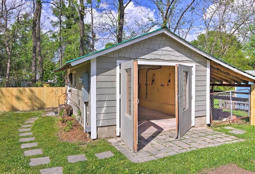 Downtown Brevard Home: Walk To Bars & Breweries!