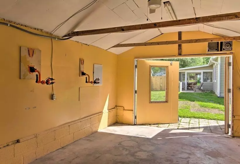 Downtown Brevard Home: Walk To Bars & Breweries!