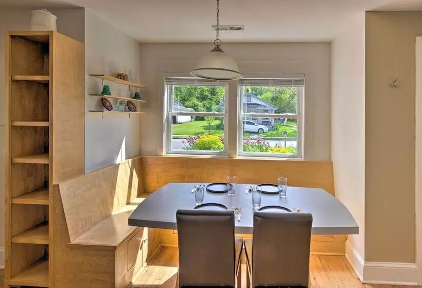 Downtown Brevard Home: Walk To Bars & Breweries!