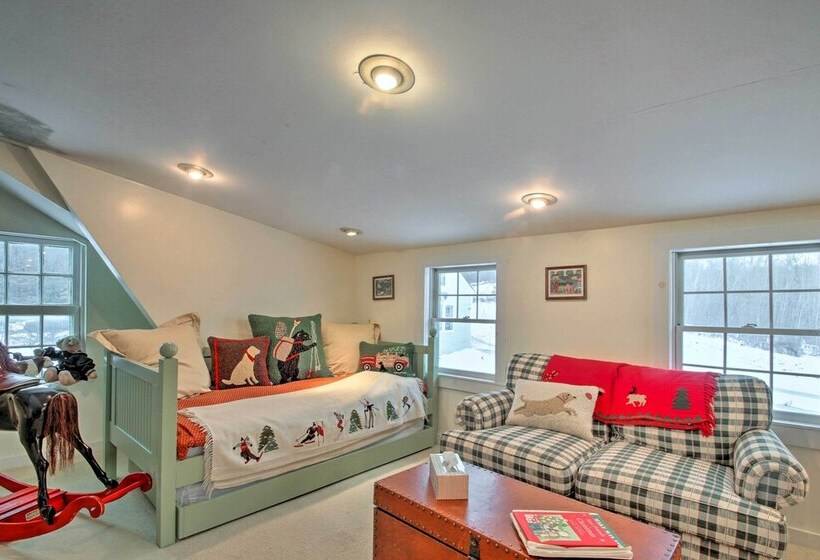 Historic Bradford Home 8 Mi To Mount Sunapee!