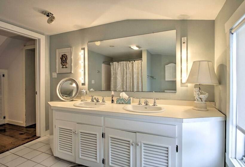 Historic Bradford Home 8 Mi To Mount Sunapee!