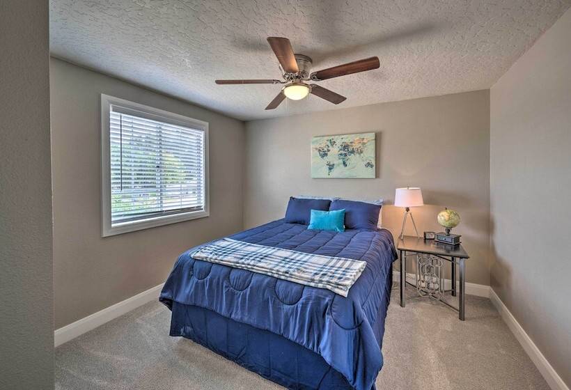 Idyllic Nampa Family Home With Hot Tub & Fire Pit!