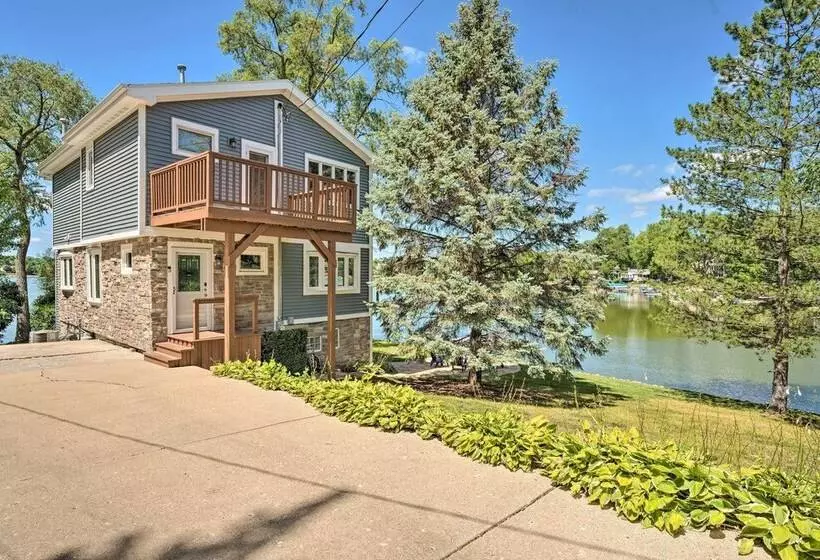 Lakefront Oasis W/ Boat Dock, Fire Pit, Grill