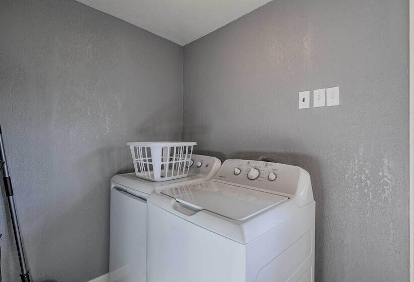 11 Mi To Dtwn Branson: Cottage In Rockaway Beach!