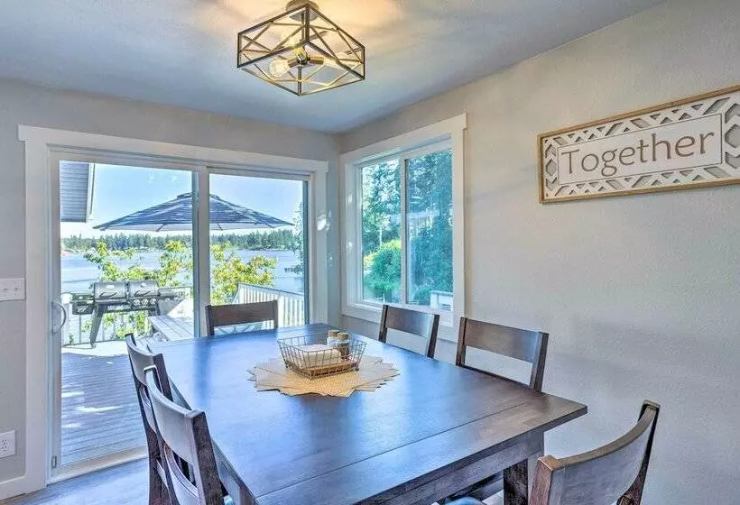 Lakeside Lacey Gem W/ Fire Pit + Private Dock